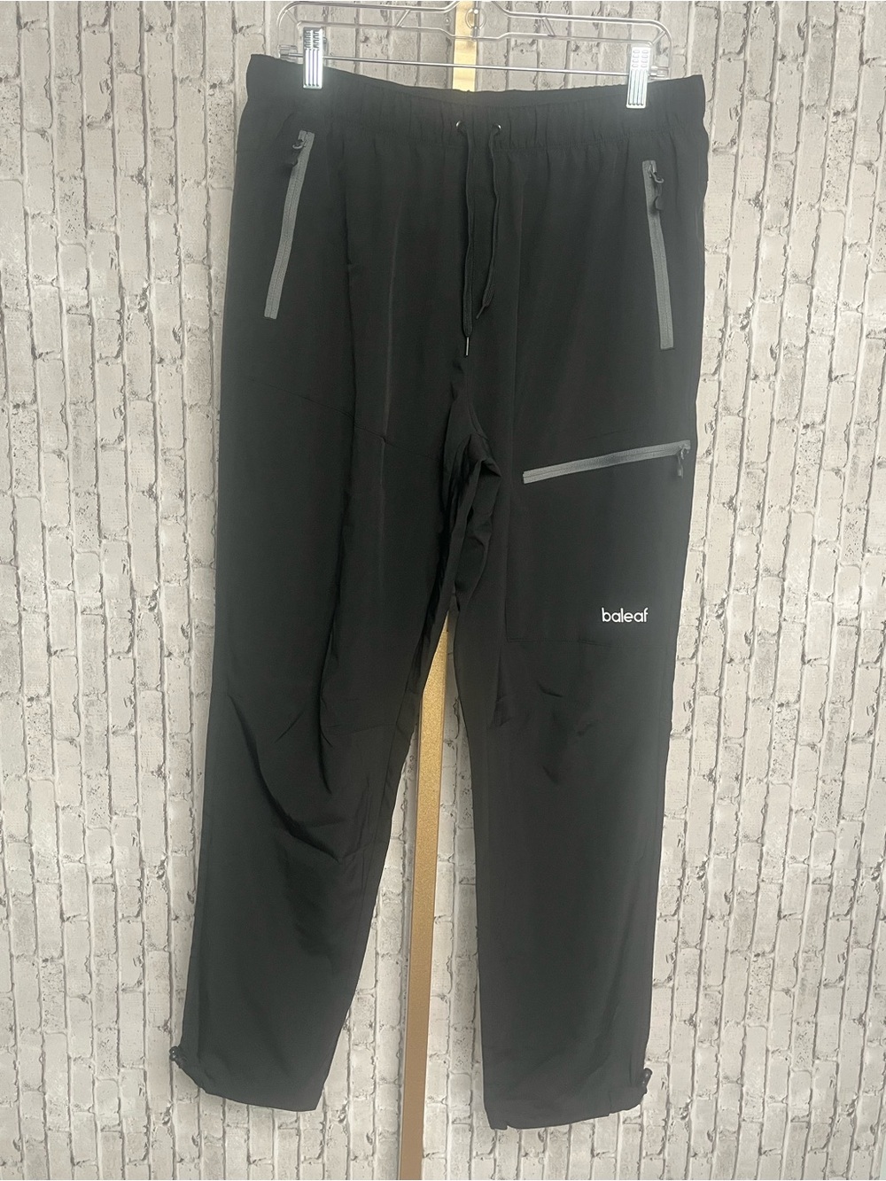 Baleaf Water Resistant SPF 50+ Lightweight Outdoor Track Pants L NWT